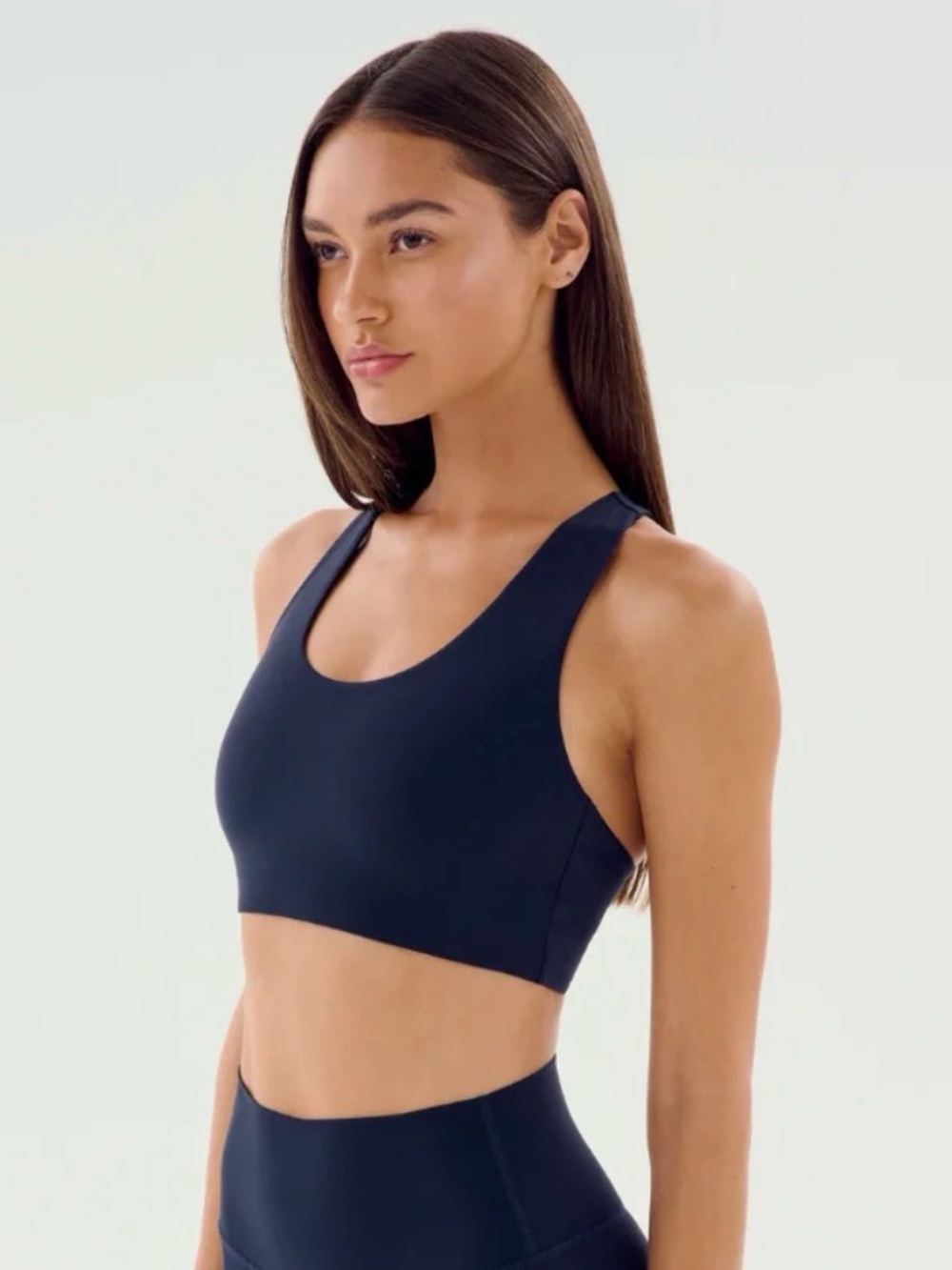 Quince Women's Navy Scoop Neck Sports Bra